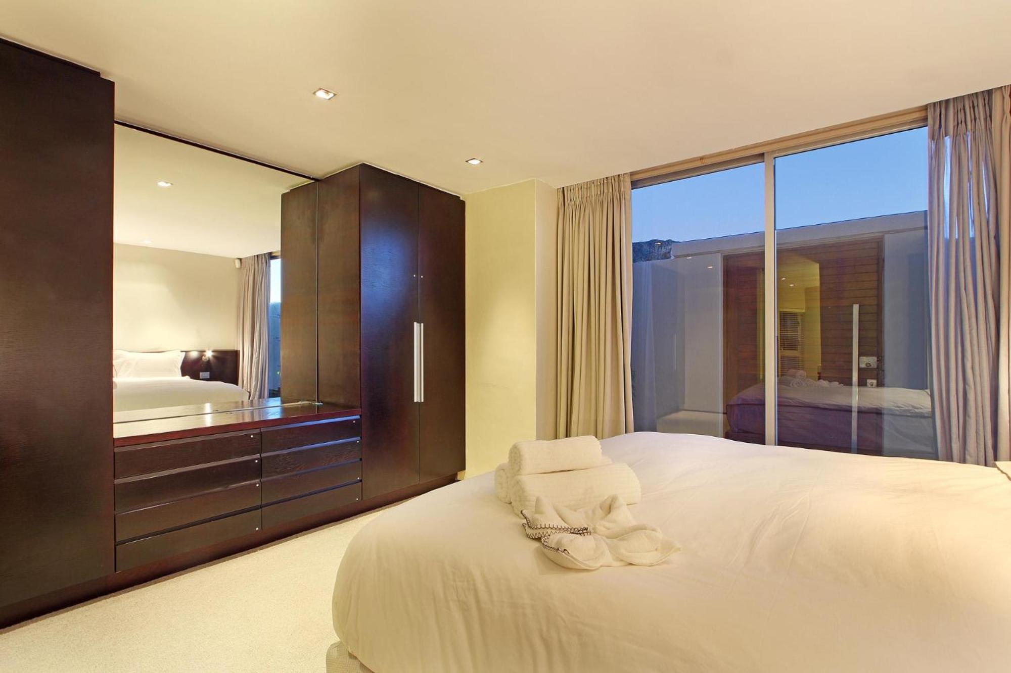 Sea View 3bed W Pool Near Beaches Glen Sunsets Apartment